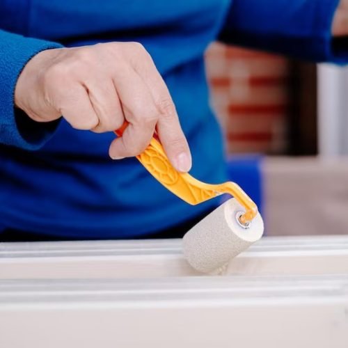 cropped-hand-painting-wood_1048944-15873445 (1)